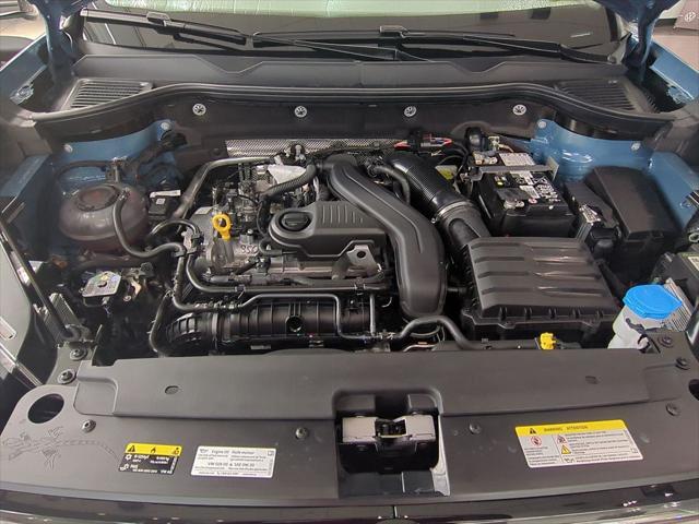 new 2025 Volkswagen Taos car, priced at $35,556