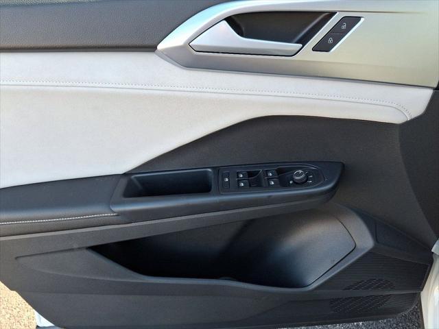 new 2025 Volkswagen Taos car, priced at $30,674