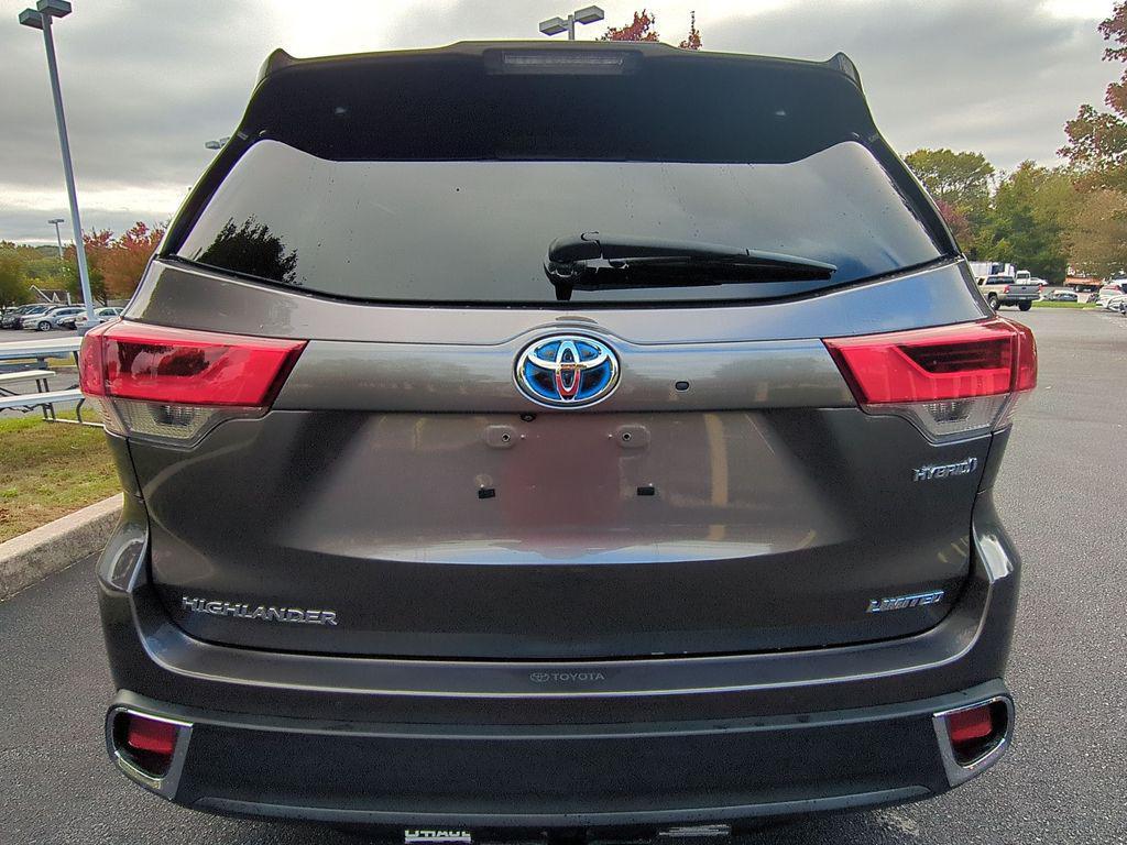 used 2017 Toyota Highlander Hybrid car, priced at $26,990