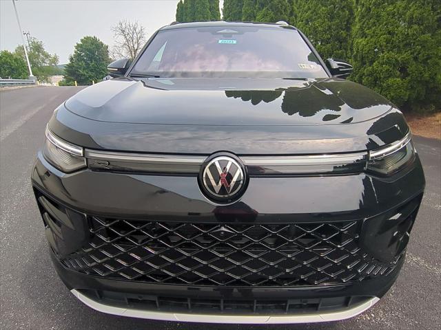 new 2025 Volkswagen Tiguan car, priced at $41,423