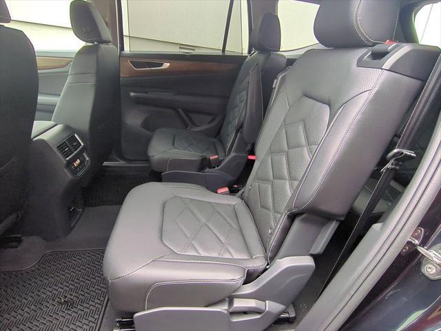 new 2025 Volkswagen Atlas car, priced at $43,883