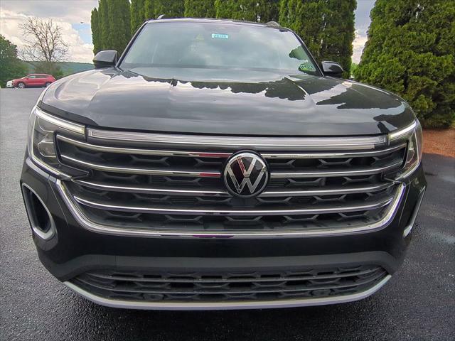 new 2025 Volkswagen Atlas car, priced at $43,883