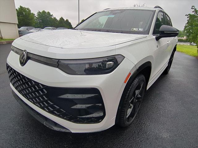 new 2025 Volkswagen Tiguan car, priced at $36,712