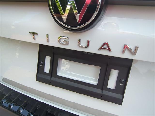 new 2025 Volkswagen Tiguan car, priced at $34,385