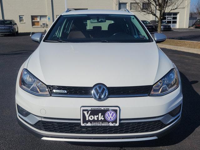 used 2017 Volkswagen Golf Alltrack car, priced at $13,998