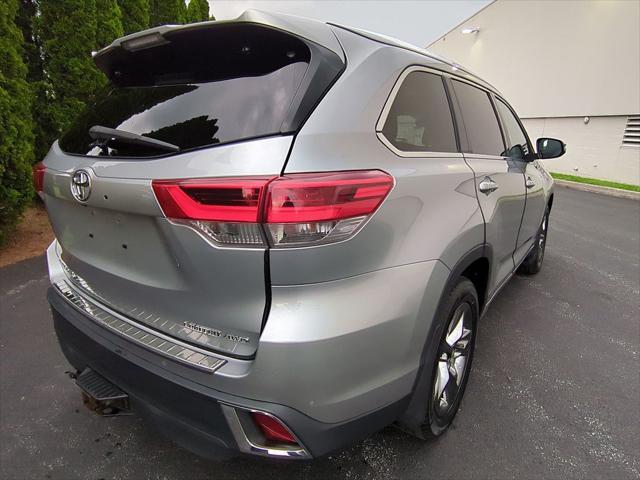 used 2017 Toyota Highlander car, priced at $28,493