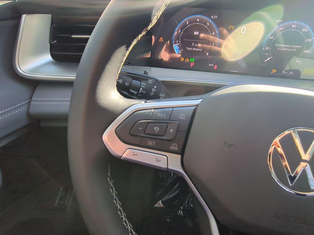 new 2025 Volkswagen Tiguan car, priced at $35,050
