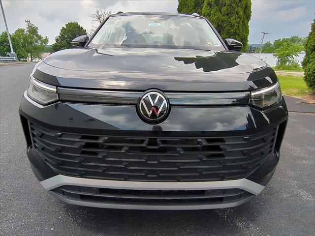 new 2025 Volkswagen Tiguan car, priced at $34,248