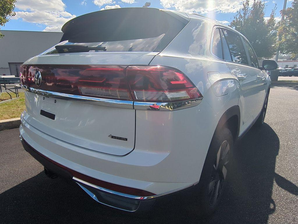 new 2026 Volkswagen Atlas Cross Sport car, priced at $49,112