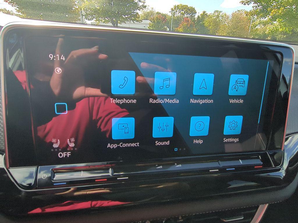 new 2026 Volkswagen Atlas Cross Sport car, priced at $49,112