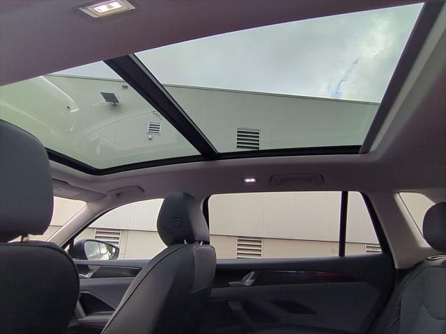 new 2025 Volkswagen Tiguan car, priced at $34,521
