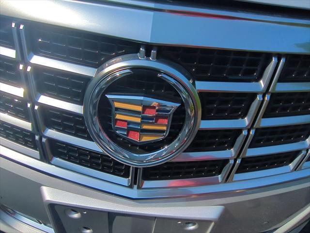 used 2014 Cadillac XTS car, priced at $19,992