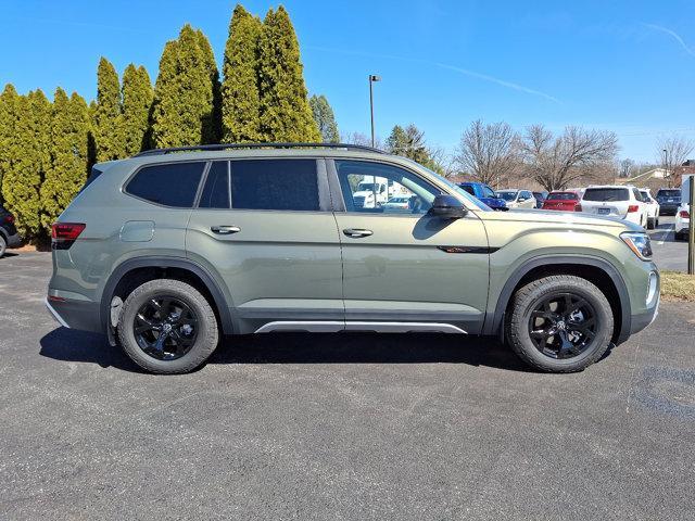 new 2025 Volkswagen Atlas car, priced at $45,148