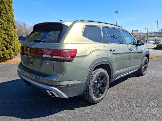 new 2025 Volkswagen Atlas car, priced at $45,148