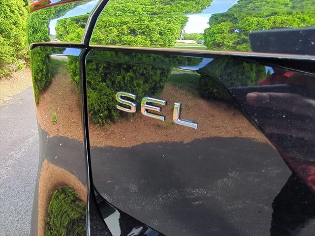 new 2025 Volkswagen Atlas car, priced at $46,273