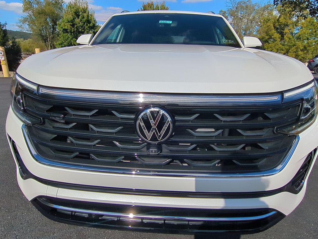 new 2026 Volkswagen Atlas Cross Sport car, priced at $53,956