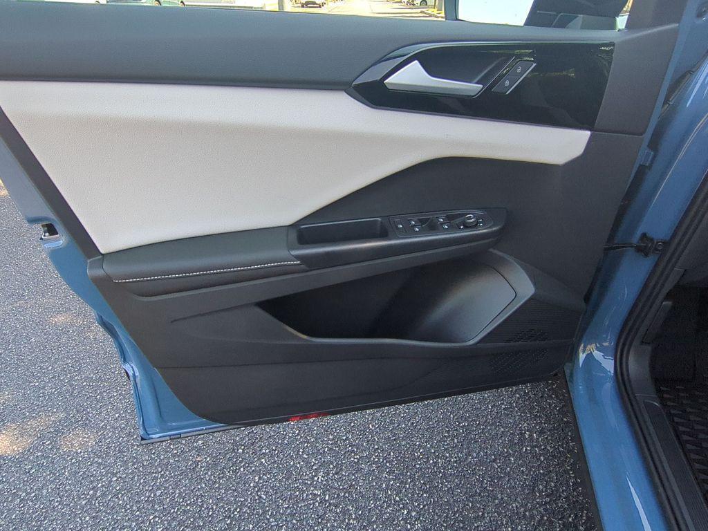 new 2025 Volkswagen Taos car, priced at $27,094