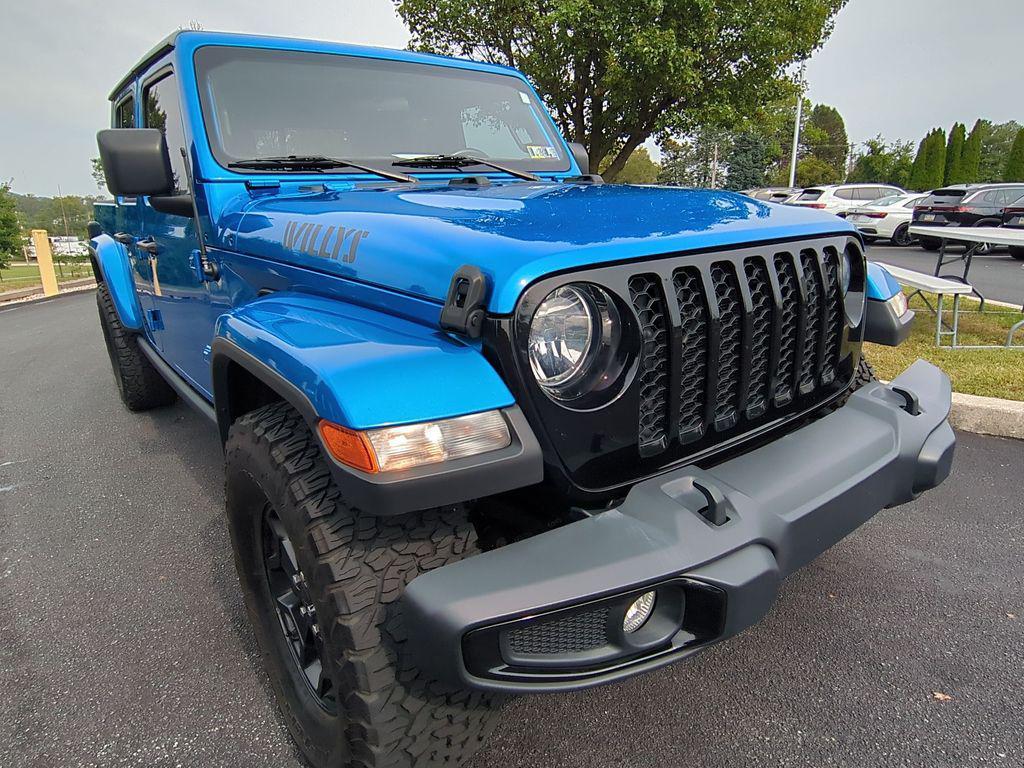 used 2021 Jeep Gladiator car, priced at $32,593