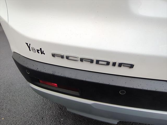 used 2021 GMC Acadia car, priced at $25,493