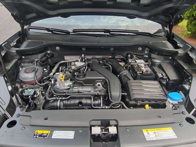 new 2025 Volkswagen Taos car, priced at $36,003