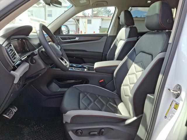new 2025 Volkswagen Atlas car, priced at $45,013