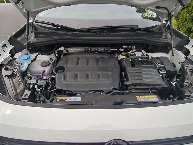 new 2025 Volkswagen Tiguan car, priced at $31,006