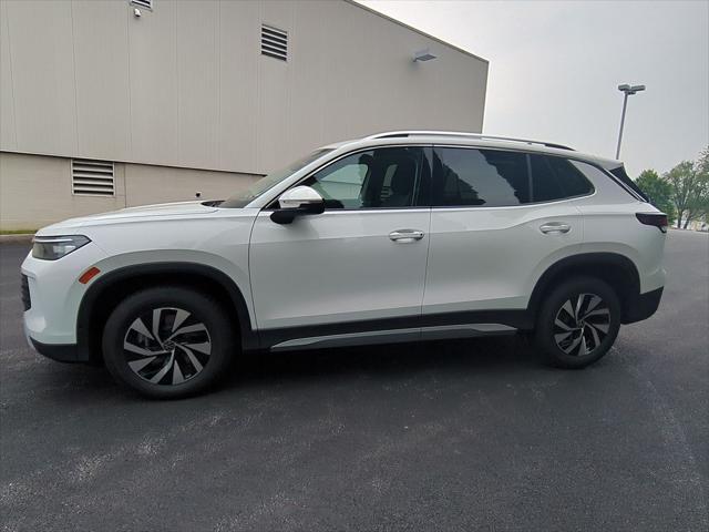 new 2025 Volkswagen Tiguan car, priced at $31,006