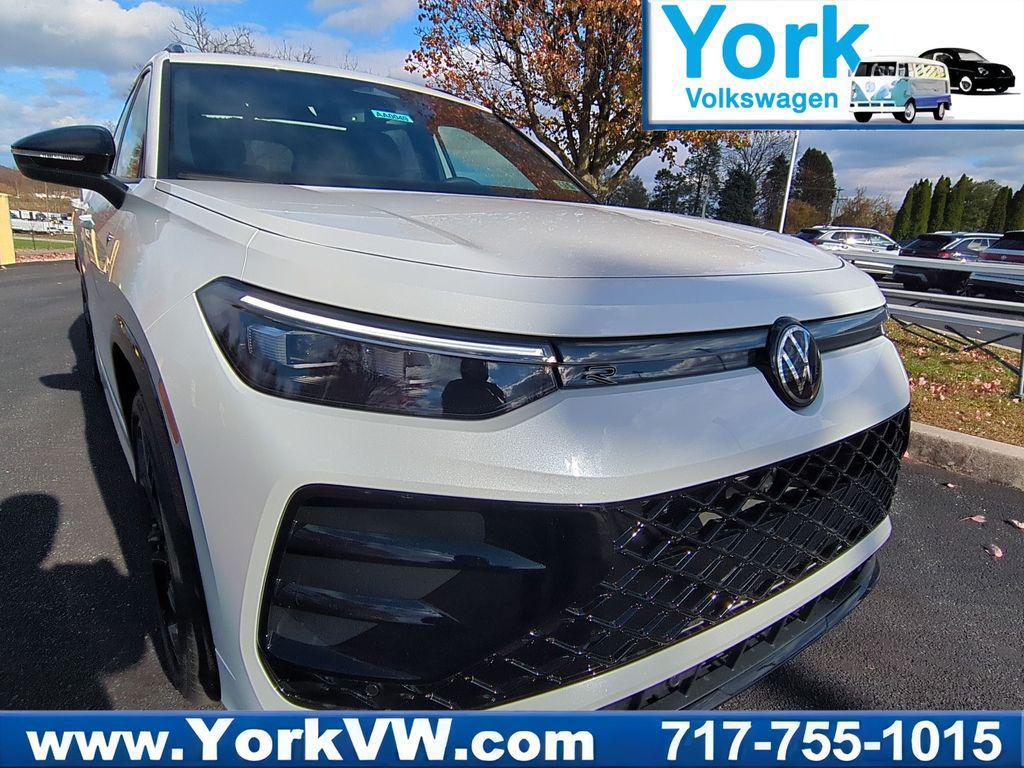 new 2026 Volkswagen Tiguan car, priced at $38,035