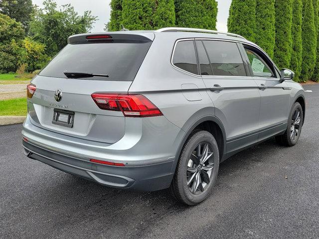 new 2024 Volkswagen Tiguan car, priced at $31,313