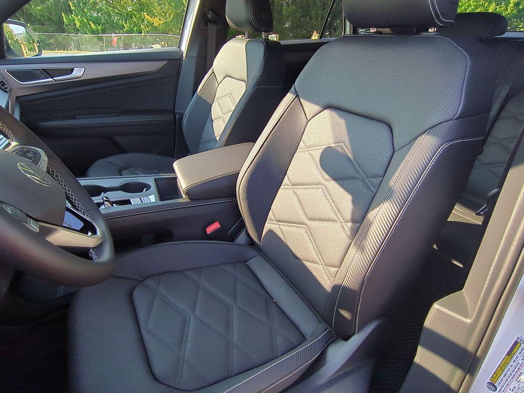 new 2026 Volkswagen Atlas Cross Sport car, priced at $40,940