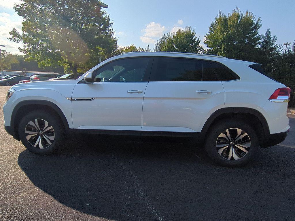new 2026 Volkswagen Atlas Cross Sport car, priced at $40,940