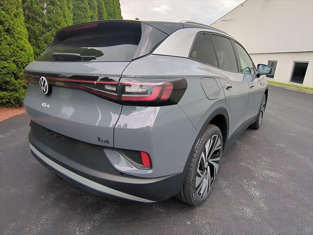 new 2025 Volkswagen ID.4 car, priced at $52,852