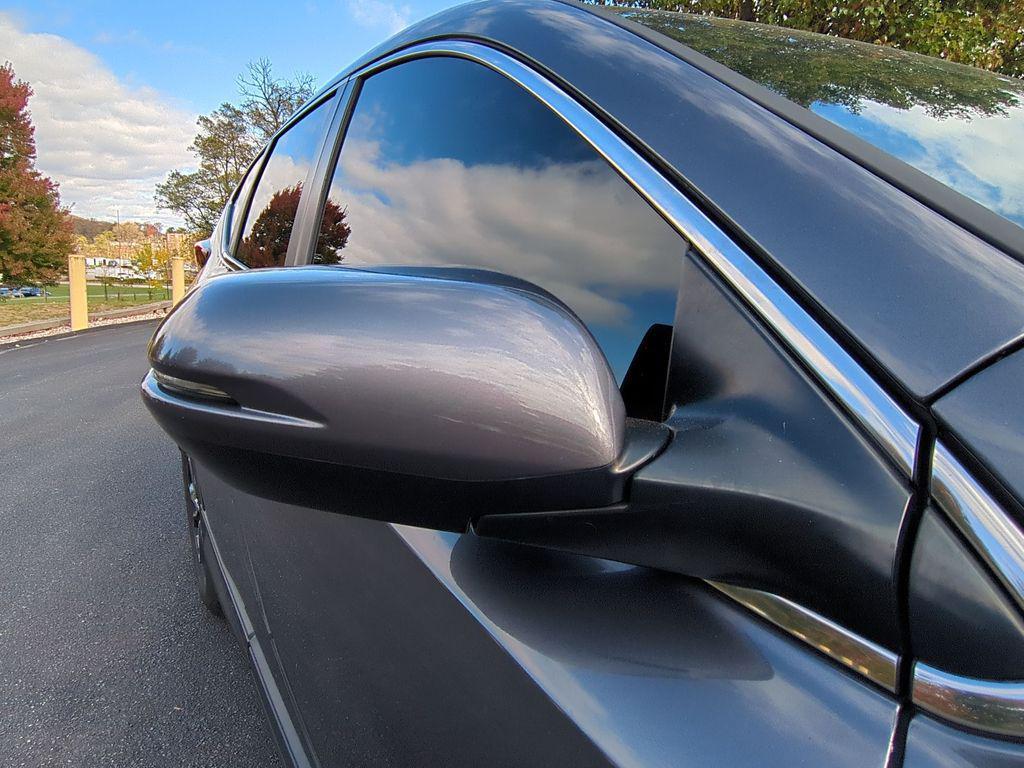 used 2020 Honda CR-V car, priced at $22,990