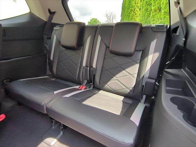 new 2025 Volkswagen Atlas car, priced at $43,141