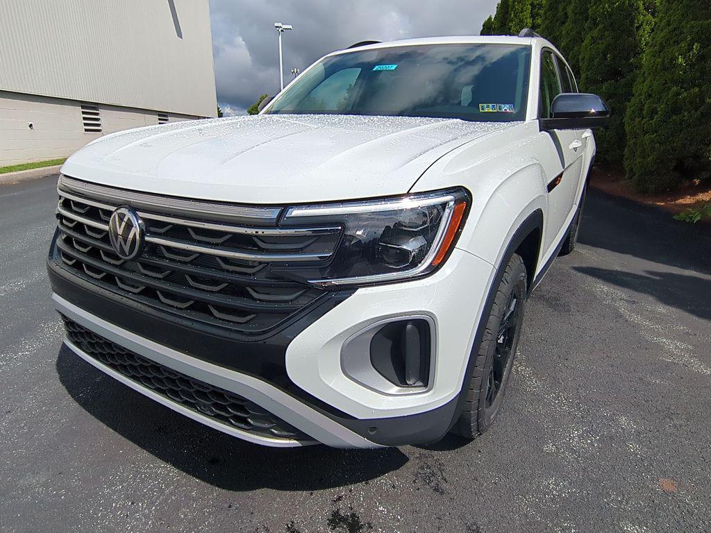 new 2025 Volkswagen Atlas car, priced at $41,891