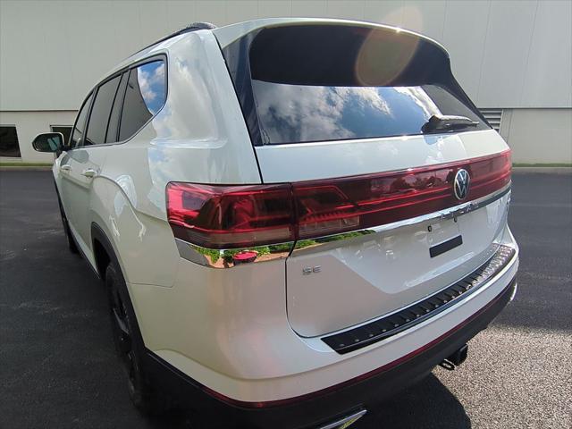 new 2025 Volkswagen Atlas car, priced at $43,992