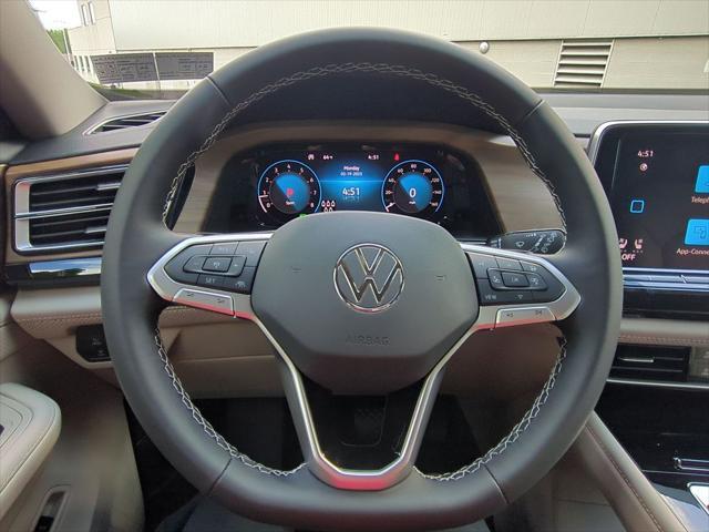 new 2025 Volkswagen Atlas car, priced at $43,992