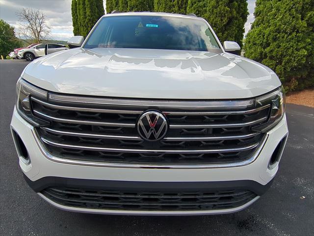 new 2025 Volkswagen Atlas car, priced at $43,992