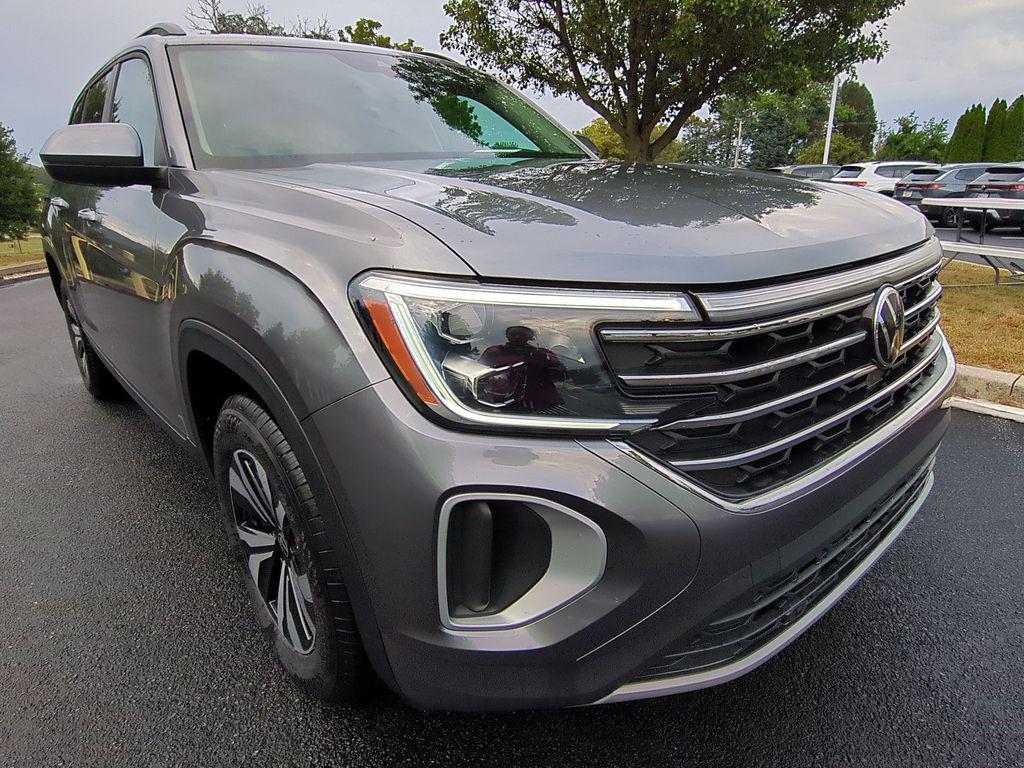 used 2024 Volkswagen Atlas car, priced at $31,995