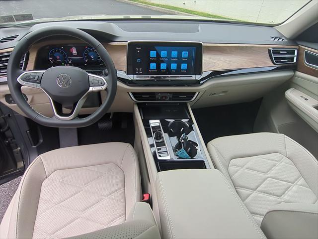 new 2025 Volkswagen Atlas car, priced at $44,483
