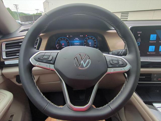new 2025 Volkswagen Atlas car, priced at $44,483