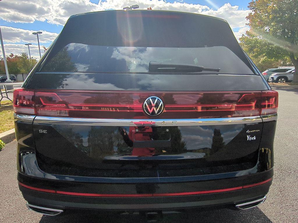 new 2026 Volkswagen Atlas car, priced at $46,420
