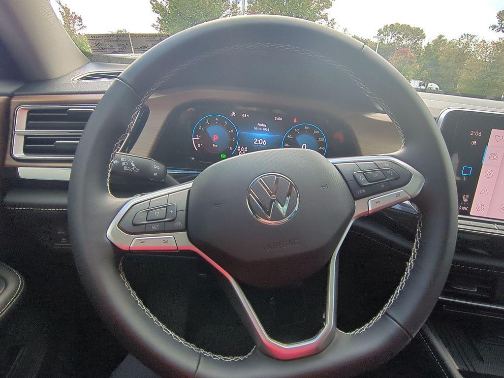 new 2026 Volkswagen Atlas car, priced at $46,420
