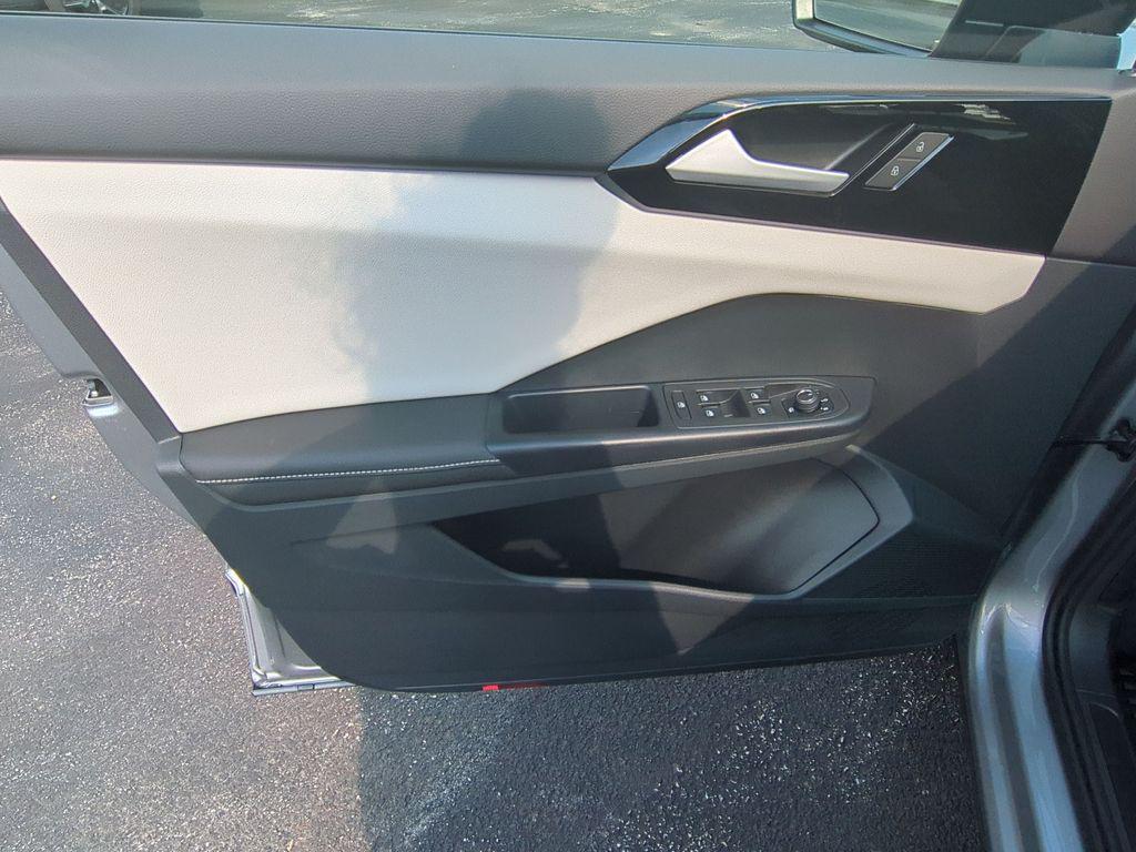 new 2025 Volkswagen Taos car, priced at $27,594