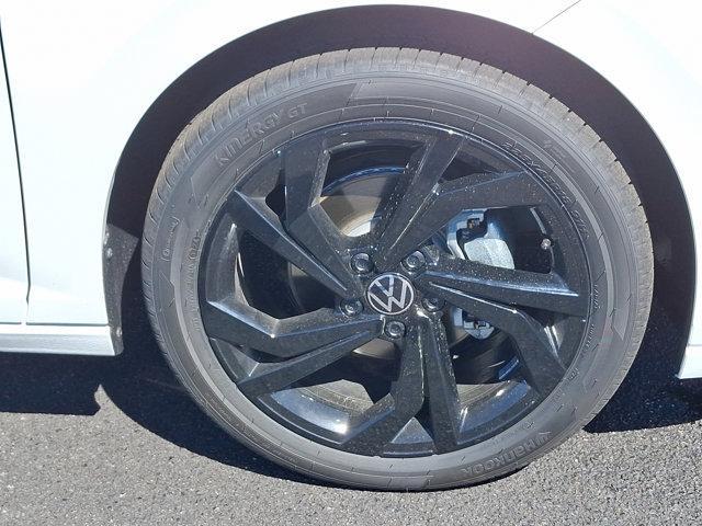 new 2025 Volkswagen Jetta car, priced at $25,675