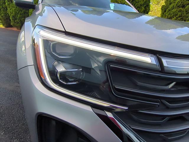 used 2024 Volkswagen Atlas Cross Sport car, priced at $40,990