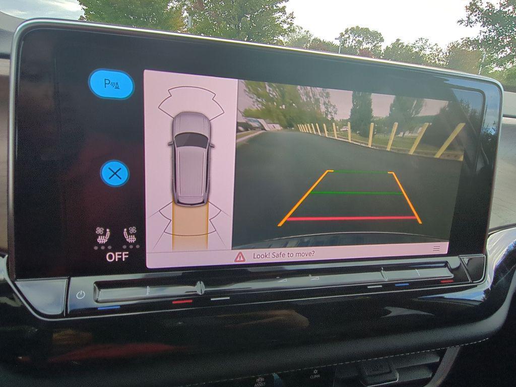 new 2026 Volkswagen Atlas car, priced at $45,964