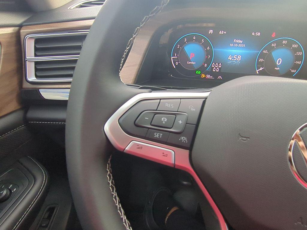 new 2026 Volkswagen Atlas car, priced at $45,964