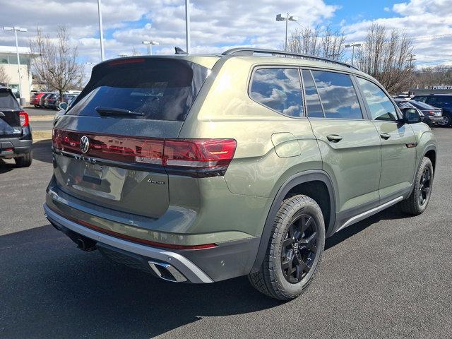 new 2025 Volkswagen Atlas car, priced at $44,513