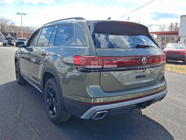 new 2025 Volkswagen Atlas car, priced at $44,513